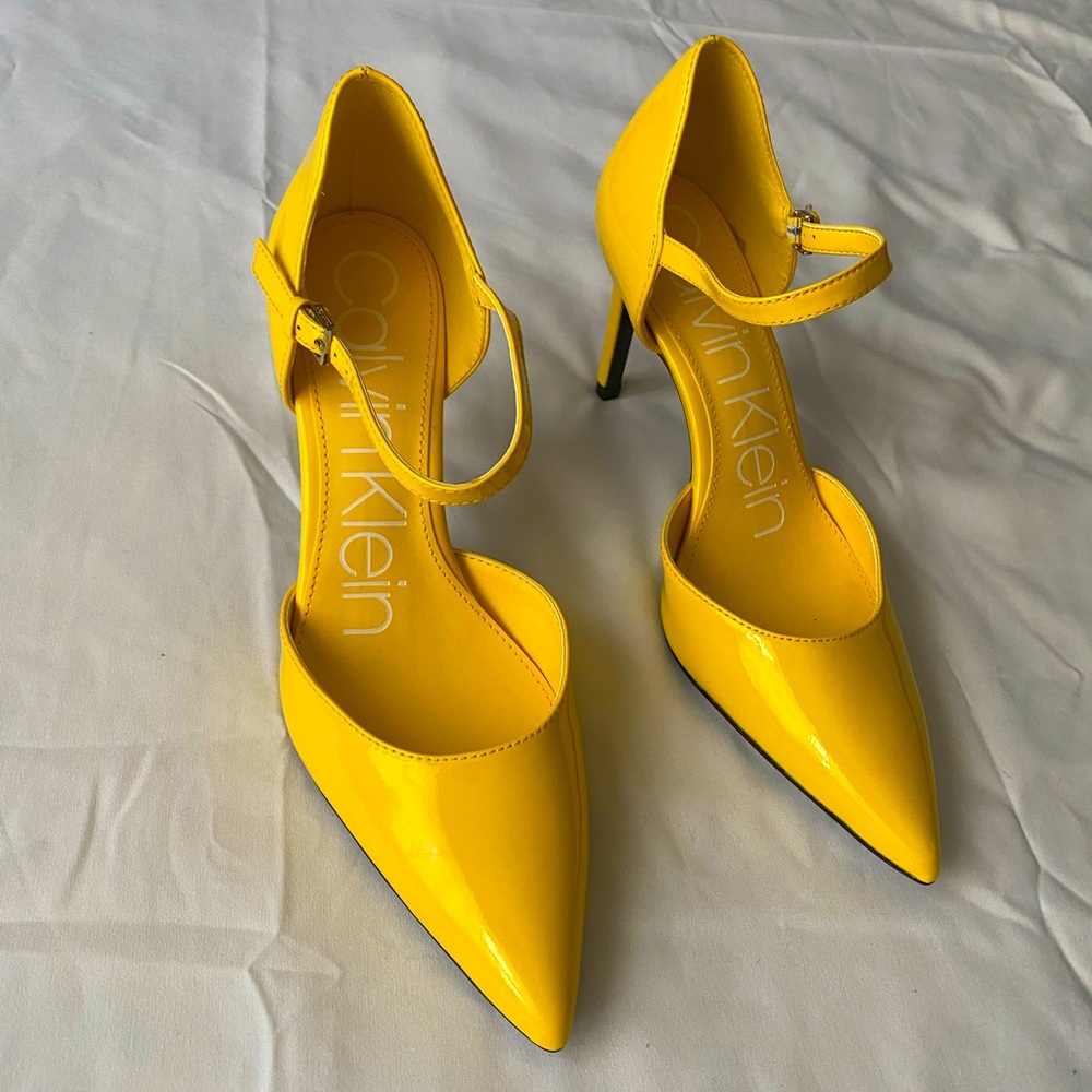 Calvin Klein Roya patent leather heel pointed pump